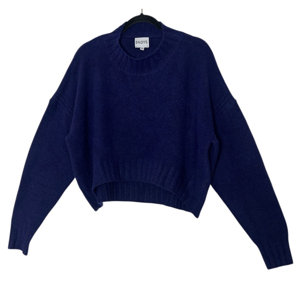 SNDYS Revolve Sweater Top Woman's Medium Purple Cropped Oversized Outdoor Knit
